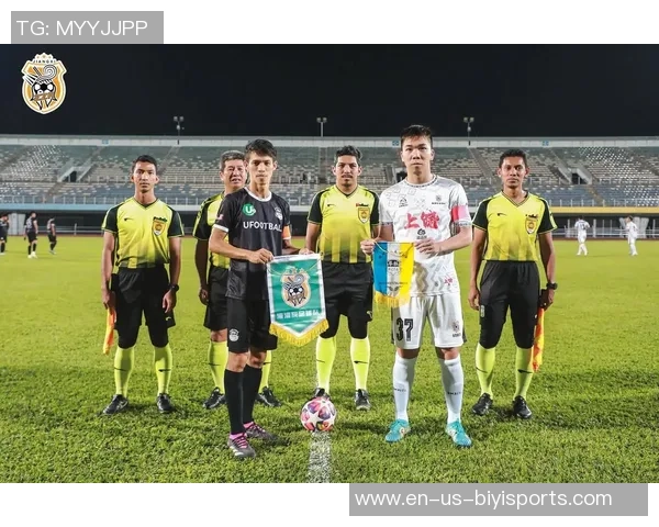 杨朝晖足球的崛起与发展探索中国足球未来的新路径与机遇